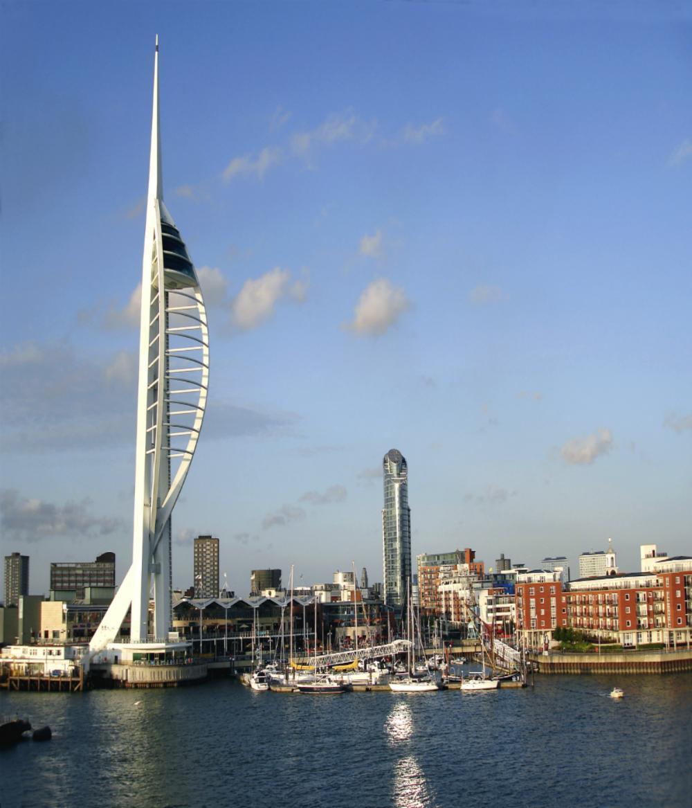 Coach Hire & Minibus Hire Prices in Portsmouth